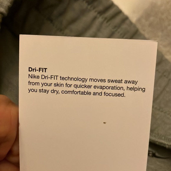 Nike Yoga/Athletic/Athleisure Comfy Sweatpants, Size 1X, NWT! - Picture 9 of 10